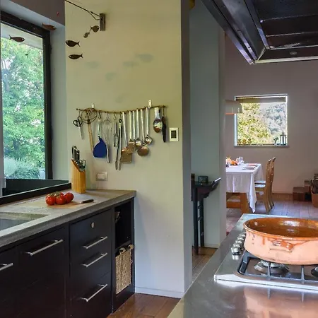 Maggiore Alture Di Stresa Casa Nel Bosco Confinante Con Il Golf Des Iles Borromees 别墅