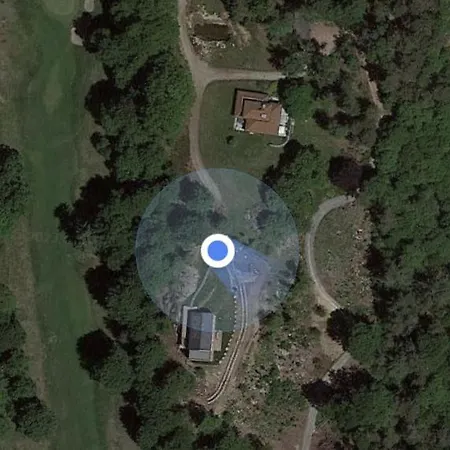 Villa Lago Maggiore Alture di Stresa casa nel bosco confinante con il Golf des iles Borromées *